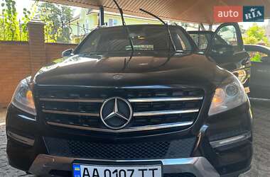 Внедорожник / Кроссовер Mercedes-Benz M-Class 2012 в 