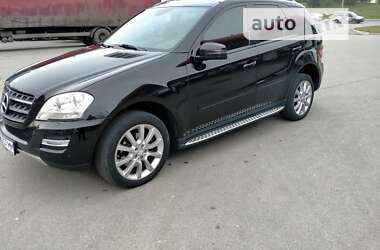 Позашляховик / Кросовер Mercedes-Benz M-Class 2011 в Дніпрі