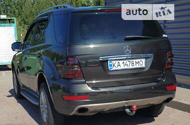 Внедорожник / Кроссовер Mercedes-Benz M-Class 2009 в Киеве