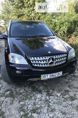 Позашляховик / Кросовер Mercedes-Benz M-Class 2008 в Херсоні