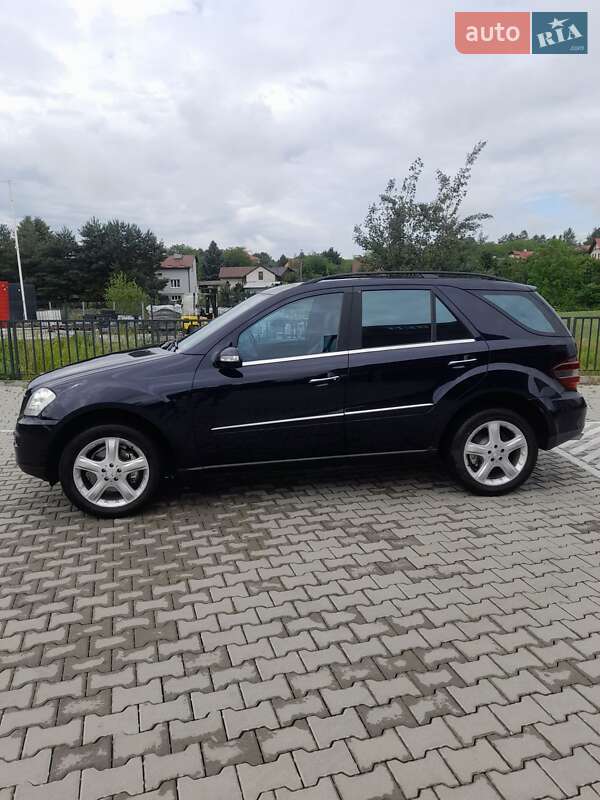 Внедорожник / Кроссовер Mercedes-Benz M-Class 2007 в Львове