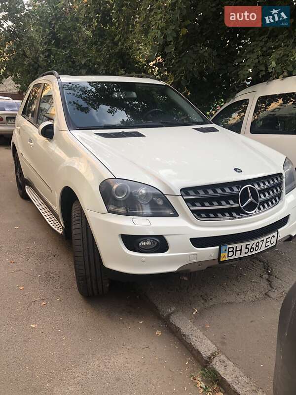 Внедорожник / Кроссовер Mercedes-Benz M-Class 2008 в Житомире