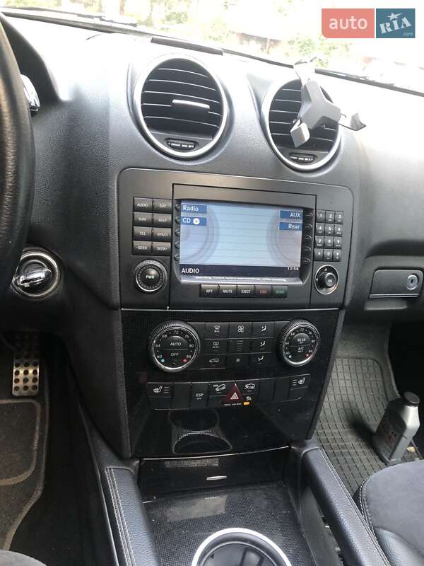 Позашляховик / Кросовер Mercedes-Benz M-Class 2008 в Житомирі