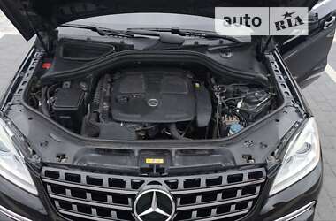 Внедорожник / Кроссовер Mercedes-Benz M-Class 2012 в 