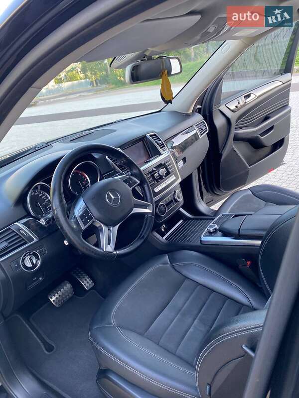Внедорожник / Кроссовер Mercedes-Benz M-Class 2012 в Львове