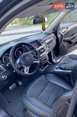 Внедорожник / Кроссовер Mercedes-Benz M-Class 2012 в 