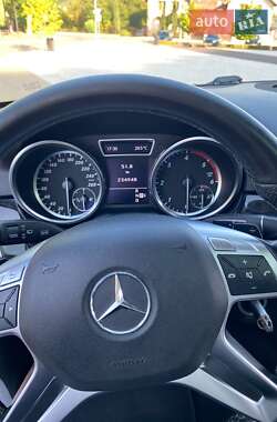 Внедорожник / Кроссовер Mercedes-Benz M-Class 2012 в 