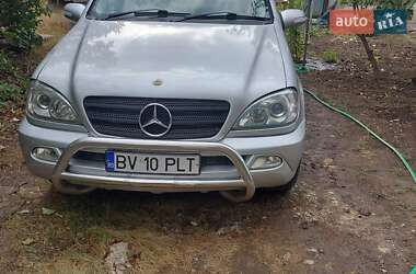 Внедорожник / Кроссовер Mercedes-Benz M-Class 2003 в Кривом Роге