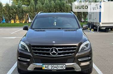 Внедорожник / Кроссовер Mercedes-Benz M-Class 2013 в Киеве