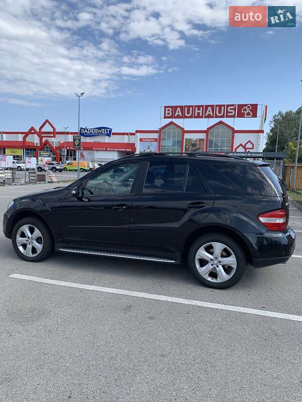 Позашляховик / Кросовер Mercedes-Benz M-Class 2008 в Івано-Франківську