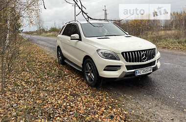 Внедорожник / Кроссовер Mercedes-Benz M-Class 2013 в Камне-Каширском