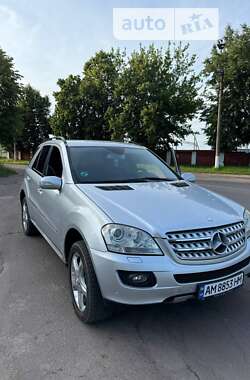 Внедорожник / Кроссовер Mercedes-Benz M-Class 2008 в Коростене