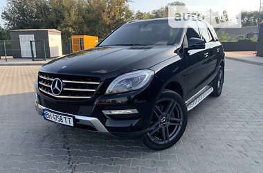 Внедорожник / Кроссовер Mercedes-Benz M-Class 2013 в Одессе