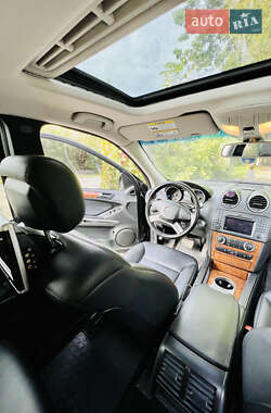 Позашляховик / Кросовер Mercedes-Benz M-Class 2008 в 