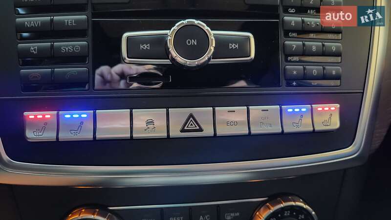 Внедорожник / Кроссовер Mercedes-Benz M-Class 2014 в Киеве