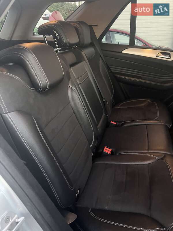 Позашляховик / Кросовер Mercedes-Benz M-Class 2013 в Києві