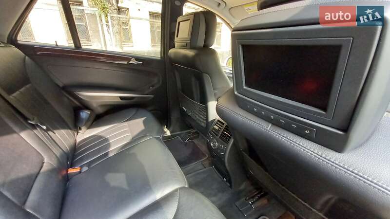 Внедорожник / Кроссовер Mercedes-Benz M-Class 2008 в Киеве