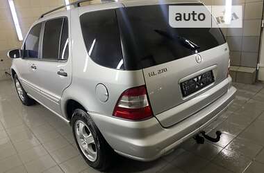 Внедорожник / Кроссовер Mercedes-Benz M-Class 2003 в Умани