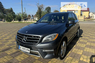 Позашляховик / Кросовер Mercedes-Benz M-Class 2014 в Самборі