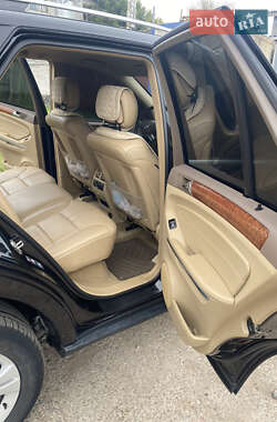 Внедорожник / Кроссовер Mercedes-Benz M-Class 2011 в 