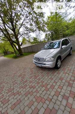 Позашляховик / Кросовер Mercedes-Benz M-Class 2003 в Городку