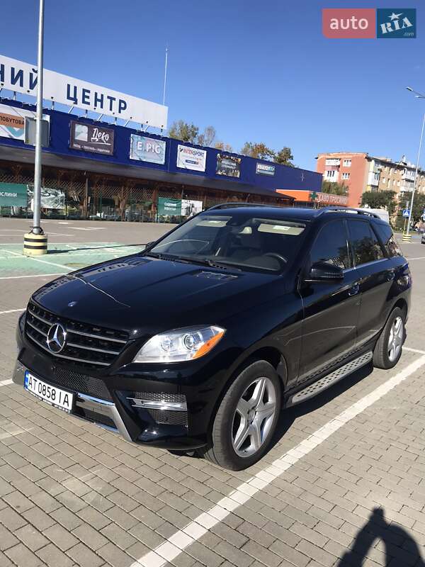 Внедорожник / Кроссовер Mercedes-Benz M-Class 2013 в Калуше