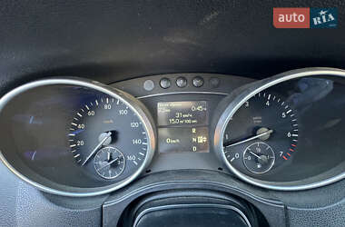 Позашляховик / Кросовер Mercedes-Benz M-Class 2008 в 