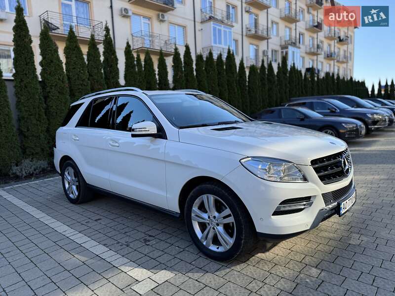 Mercedes-Benz M-Class 2012