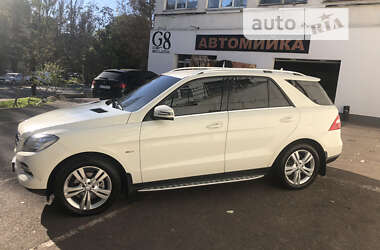 Позашляховик / Кросовер Mercedes-Benz M-Class 2012 в Одесі