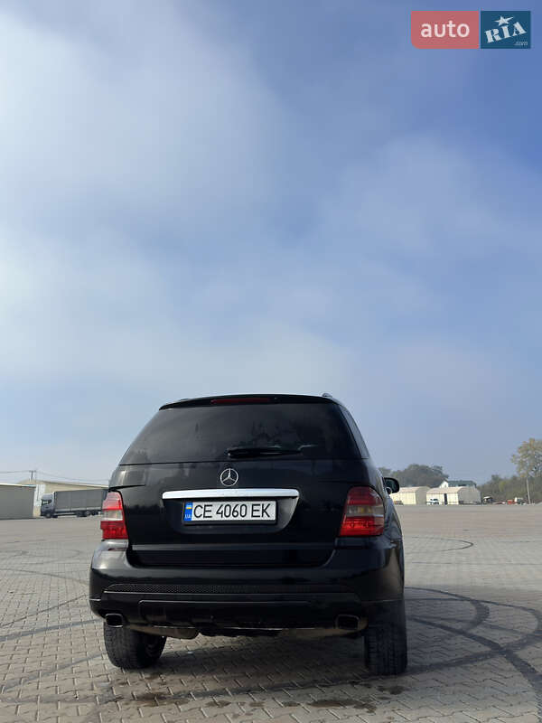 Внедорожник / Кроссовер Mercedes-Benz M-Class 2007 в Черновцах