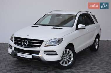 Внедорожник / Кроссовер Mercedes-Benz M-Class 2015 в 
