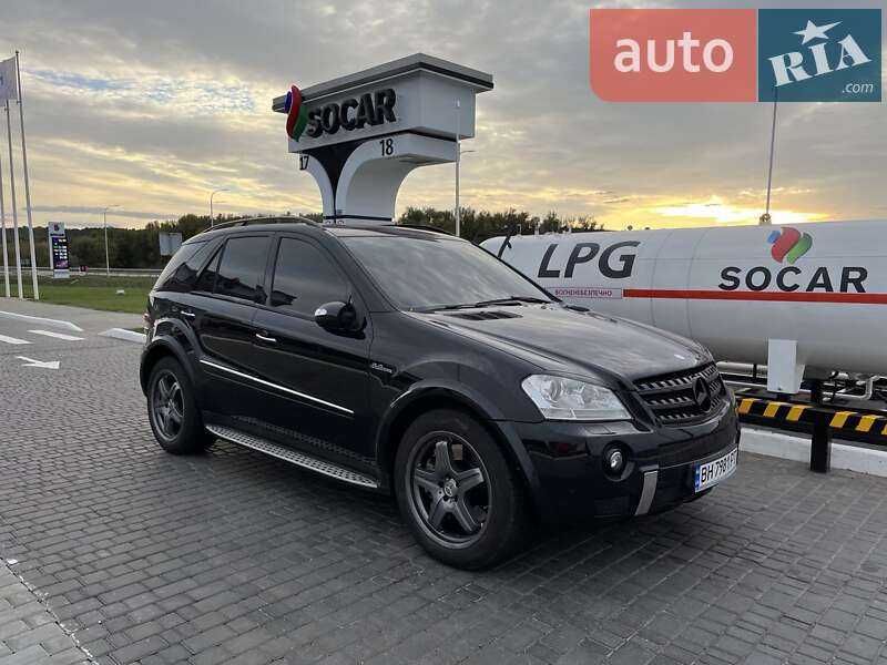 Внедорожник / Кроссовер Mercedes-Benz M-Class 2007 в Рахове