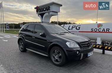 Внедорожник / Кроссовер Mercedes-Benz M-Class 2007 в Рахове