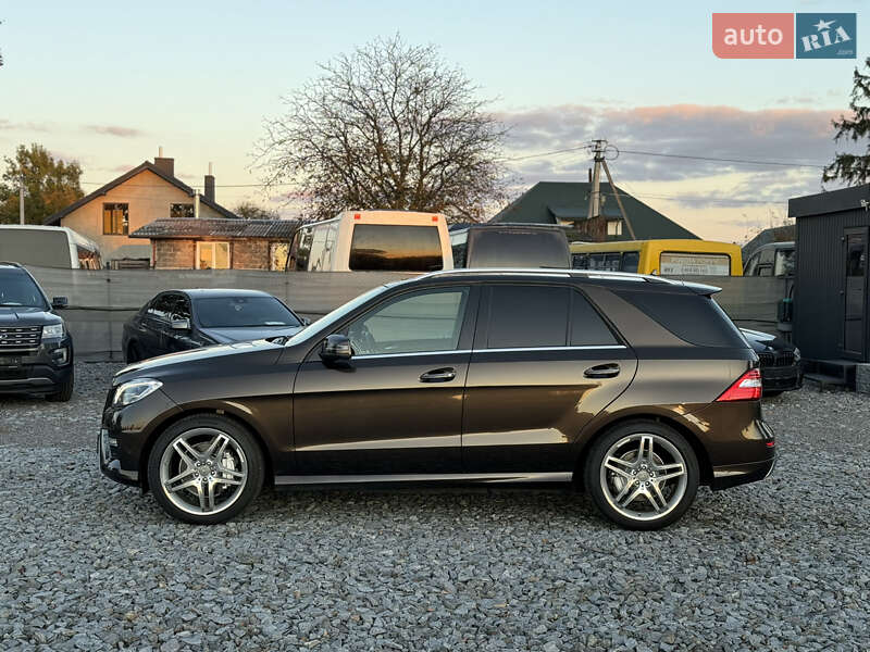Позашляховик / Кросовер Mercedes-Benz M-Class 2012 в Бродах