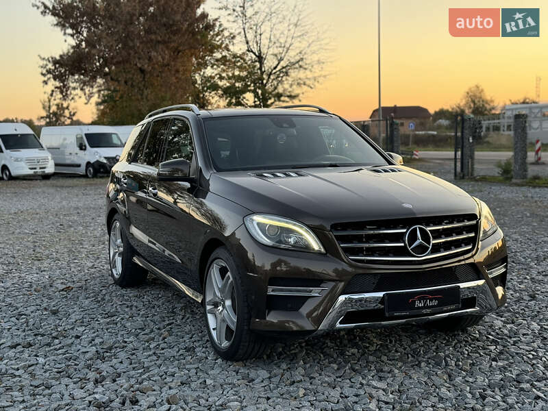 Позашляховик / Кросовер Mercedes-Benz M-Class 2012 в Бродах