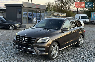 Внедорожник / Кроссовер Mercedes-Benz M-Class 2013 в 