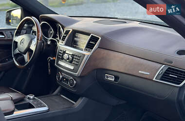 Внедорожник / Кроссовер Mercedes-Benz M-Class 2013 в 