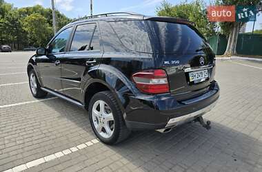 Внедорожник / Кроссовер Mercedes-Benz M-Class 2008 в 
