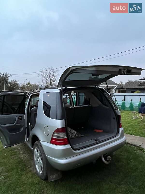 Позашляховик / Кросовер Mercedes-Benz M-Class 2000 в Гвіздці