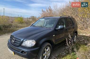 Внедорожник / Кроссовер Mercedes-Benz M-Class 2001 в Тернополе