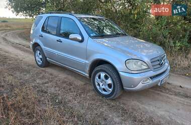 Внедорожник / Кроссовер Mercedes-Benz M-Class 2003 в Хотине