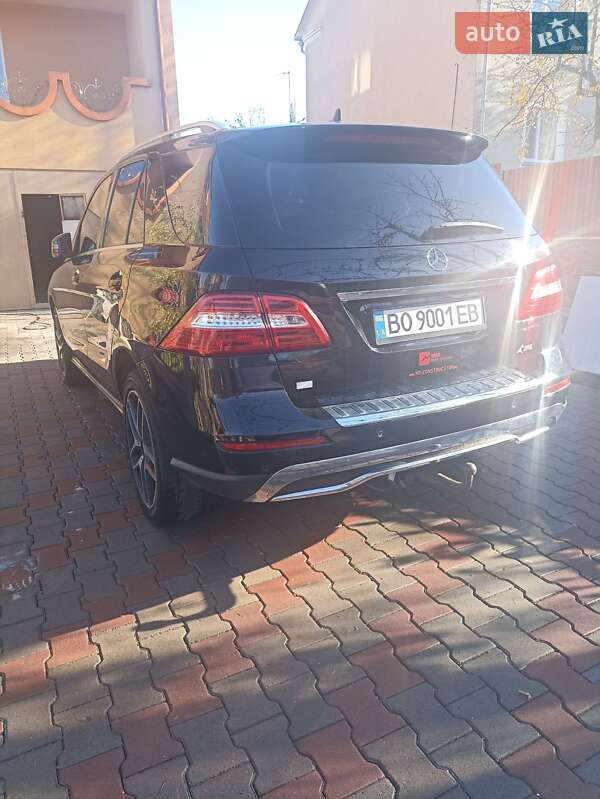 Внедорожник / Кроссовер Mercedes-Benz M-Class 2013 в Тернополе