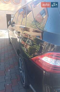 Внедорожник / Кроссовер Mercedes-Benz M-Class 2013 в 