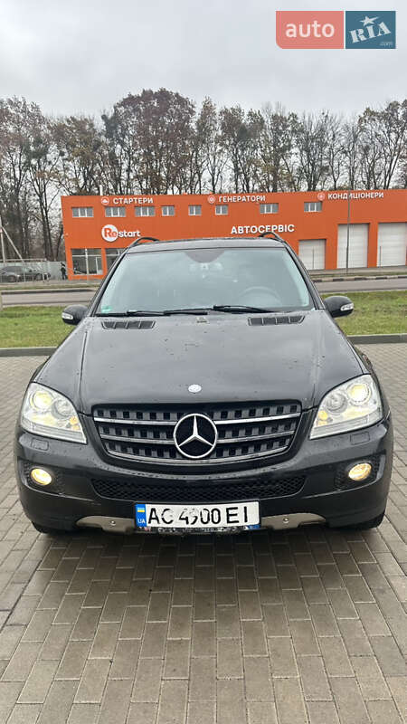 Позашляховик / Кросовер Mercedes-Benz M-Class 2007 в Луцьку