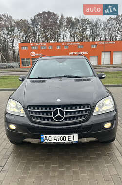 Внедорожник / Кроссовер Mercedes-Benz M-Class 2007 в 