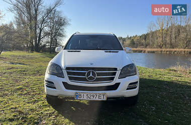 Внедорожник / Кроссовер Mercedes-Benz M-Class 2011 в 