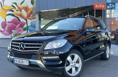 Позашляховик / Кросовер Mercedes-Benz M-Class 2012 в Києві