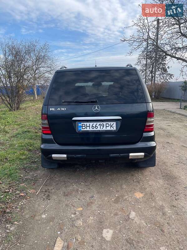 Внедорожник / Кроссовер Mercedes-Benz M-Class 2000 в Измаиле
