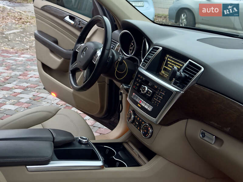Внедорожник / Кроссовер Mercedes-Benz M-Class 2012 в Виннице фото 5 Внедорожник / Кроссовер Mercedes-Benz M-Class 2012 в Виннице