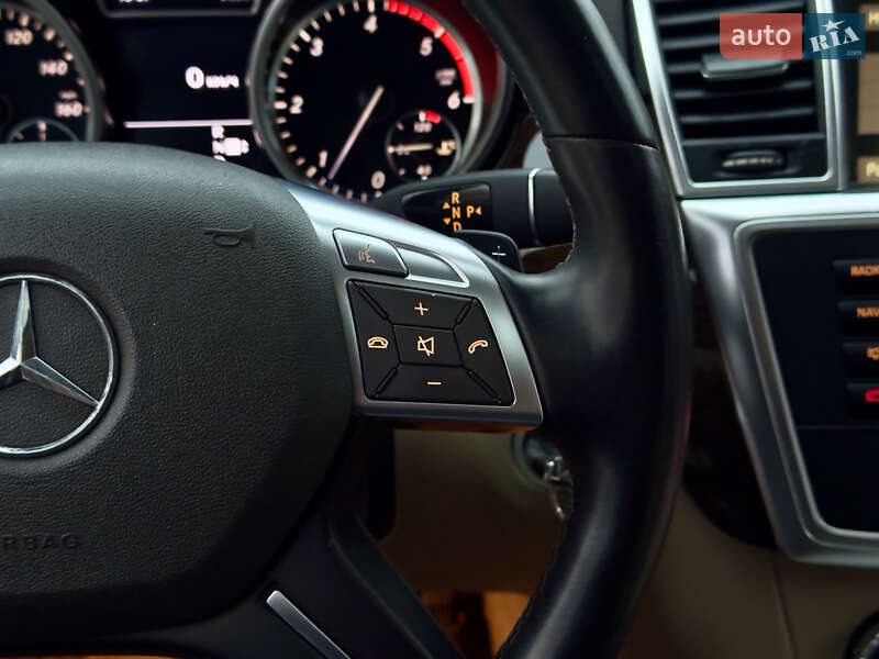 Внедорожник / Кроссовер Mercedes-Benz M-Class 2012 в Виннице фото 39 Внедорожник / Кроссовер Mercedes-Benz M-Class 2012 в Виннице